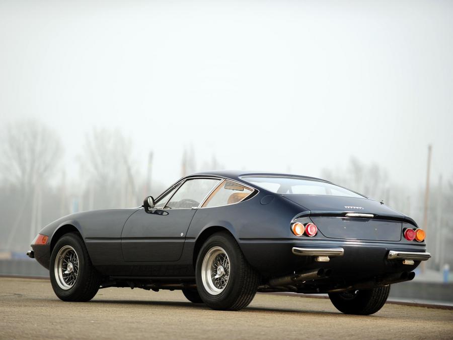  Ferrari 365 GTB/4 Daytona 1971 года  (фото 44 из 52)